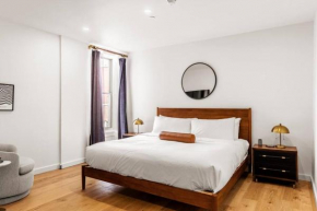 King Bed, Historic DTWN Hotel, Coffee Shop, Room # 202